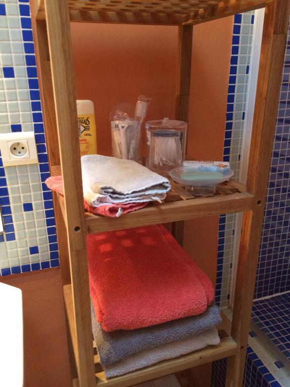 Ferienwohnung Duplex Avec Terrasse Tropezienne Pézenas Exterior foto