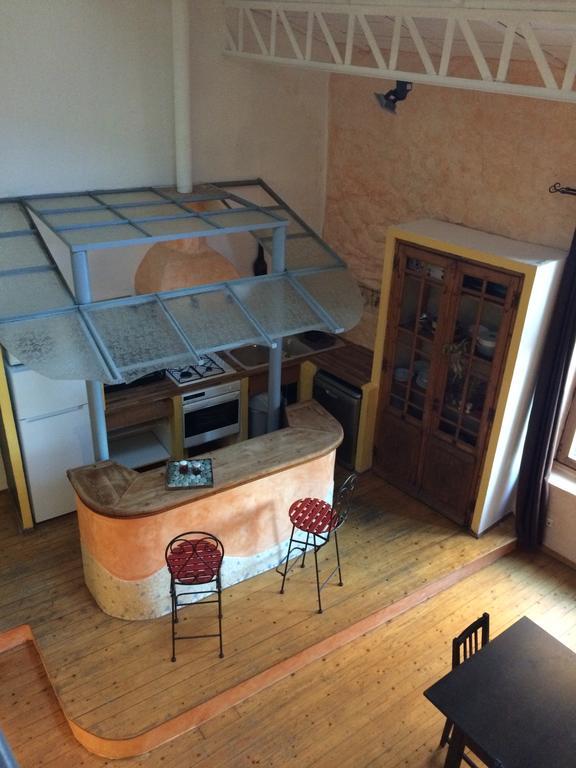 Ferienwohnung Duplex Avec Terrasse Tropezienne Pézenas Exterior foto